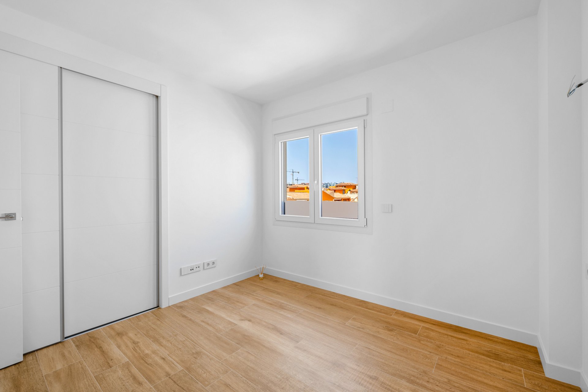 Resale - Apartment -
Punta Prima - Costa Blanca