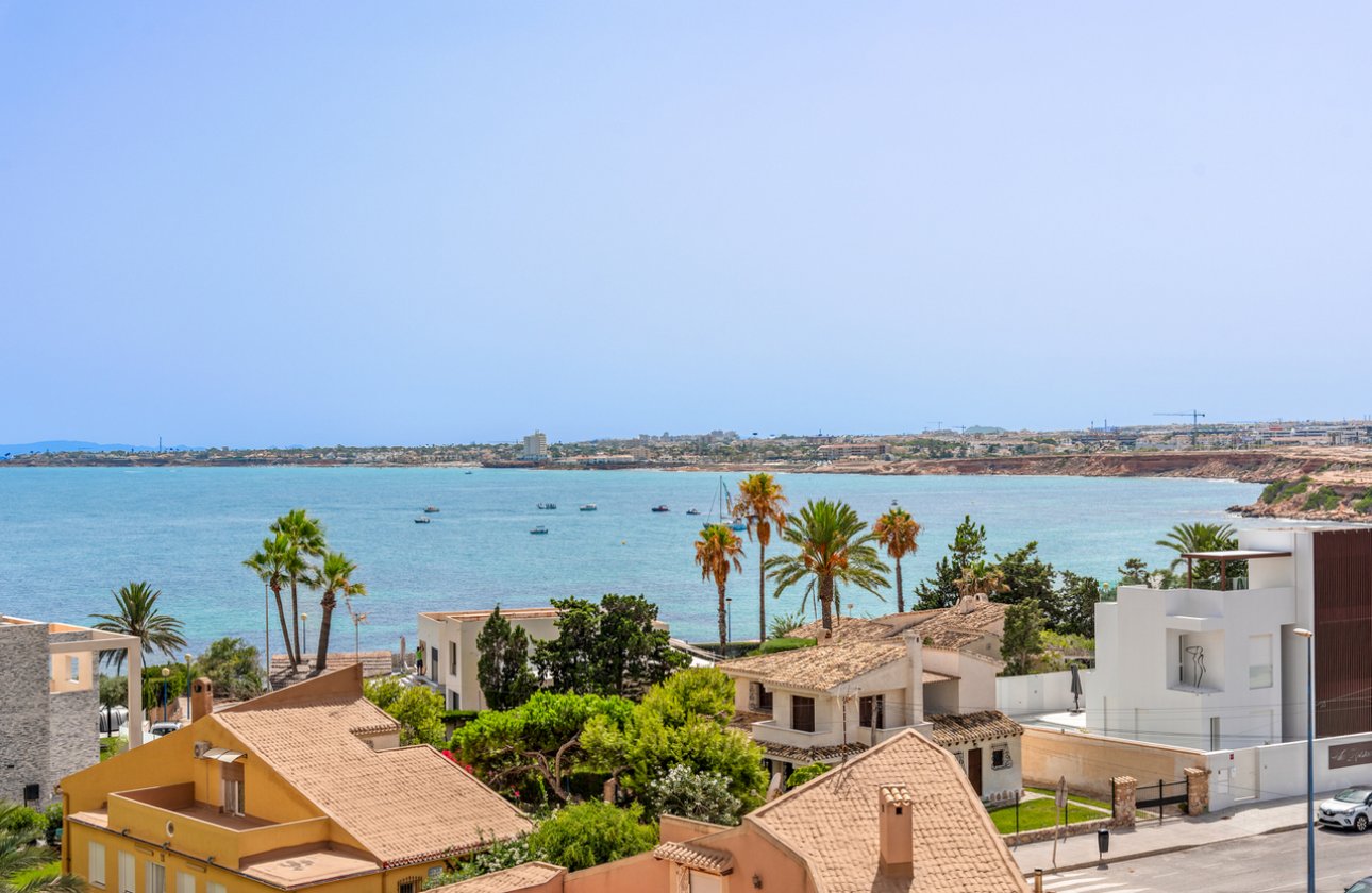 Resale - Apartment -
Punta Prima - Costa Blanca