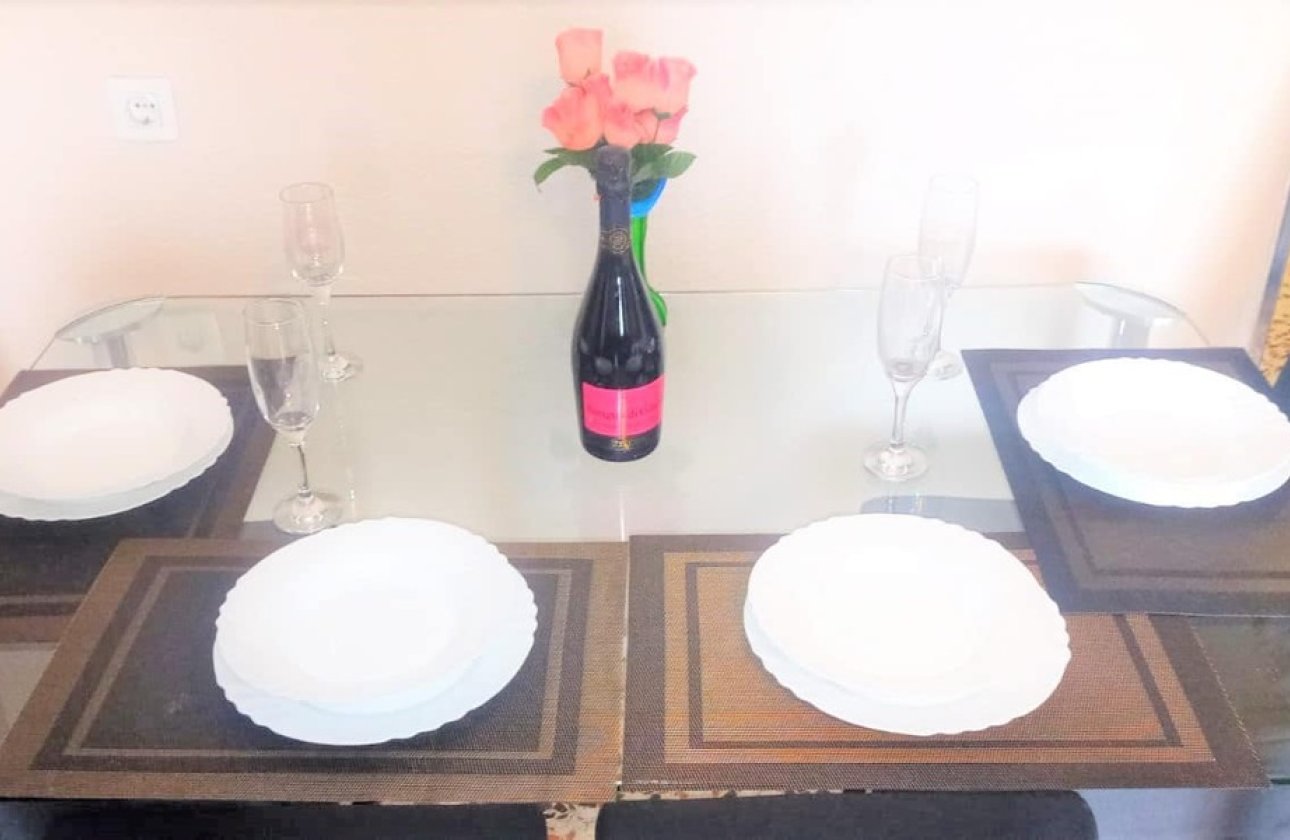 Resale - Apartment -
Punta Prima - Costa Blanca