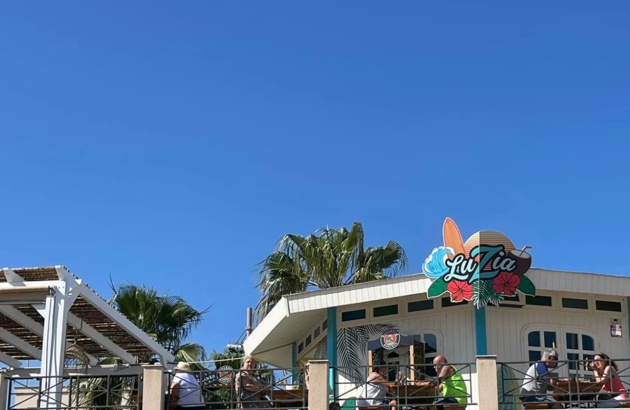 Resale - Apartment -
Punta Prima - Costa Blanca