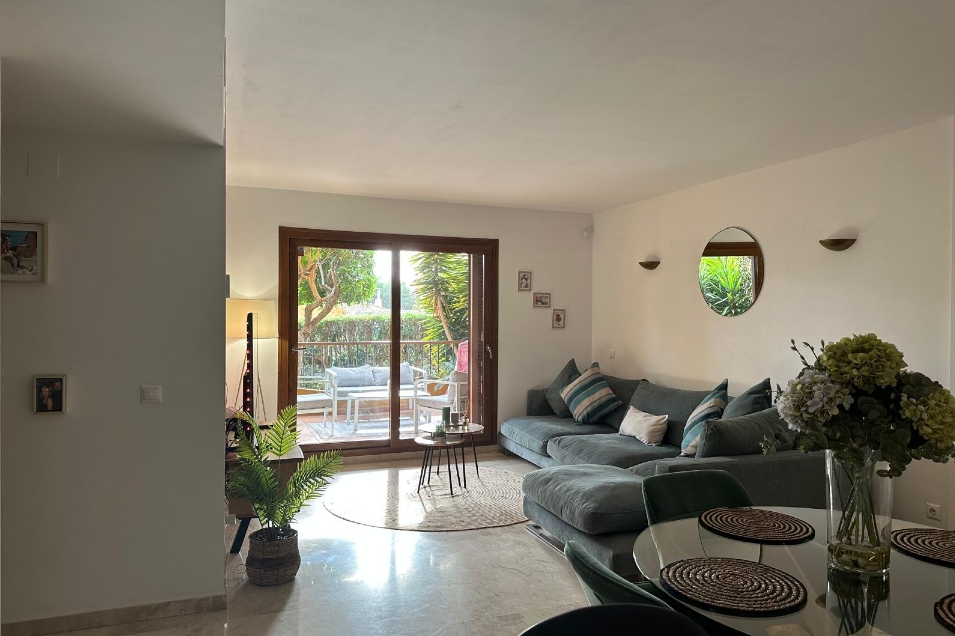 Resale - Apartment -
Punta Prima - Costa Blanca