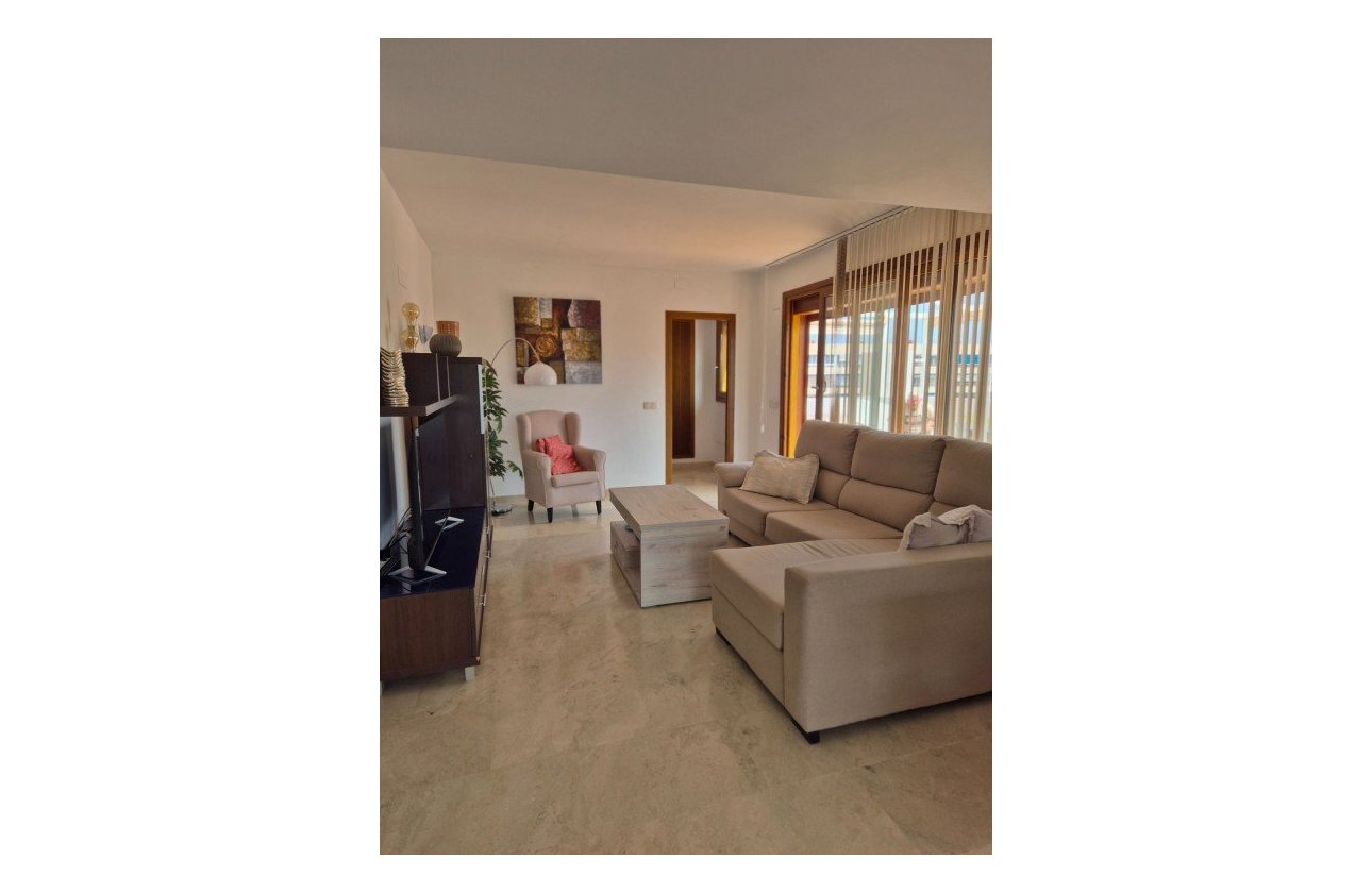 Resale - Apartment -
Punta Prima - Costa Blanca