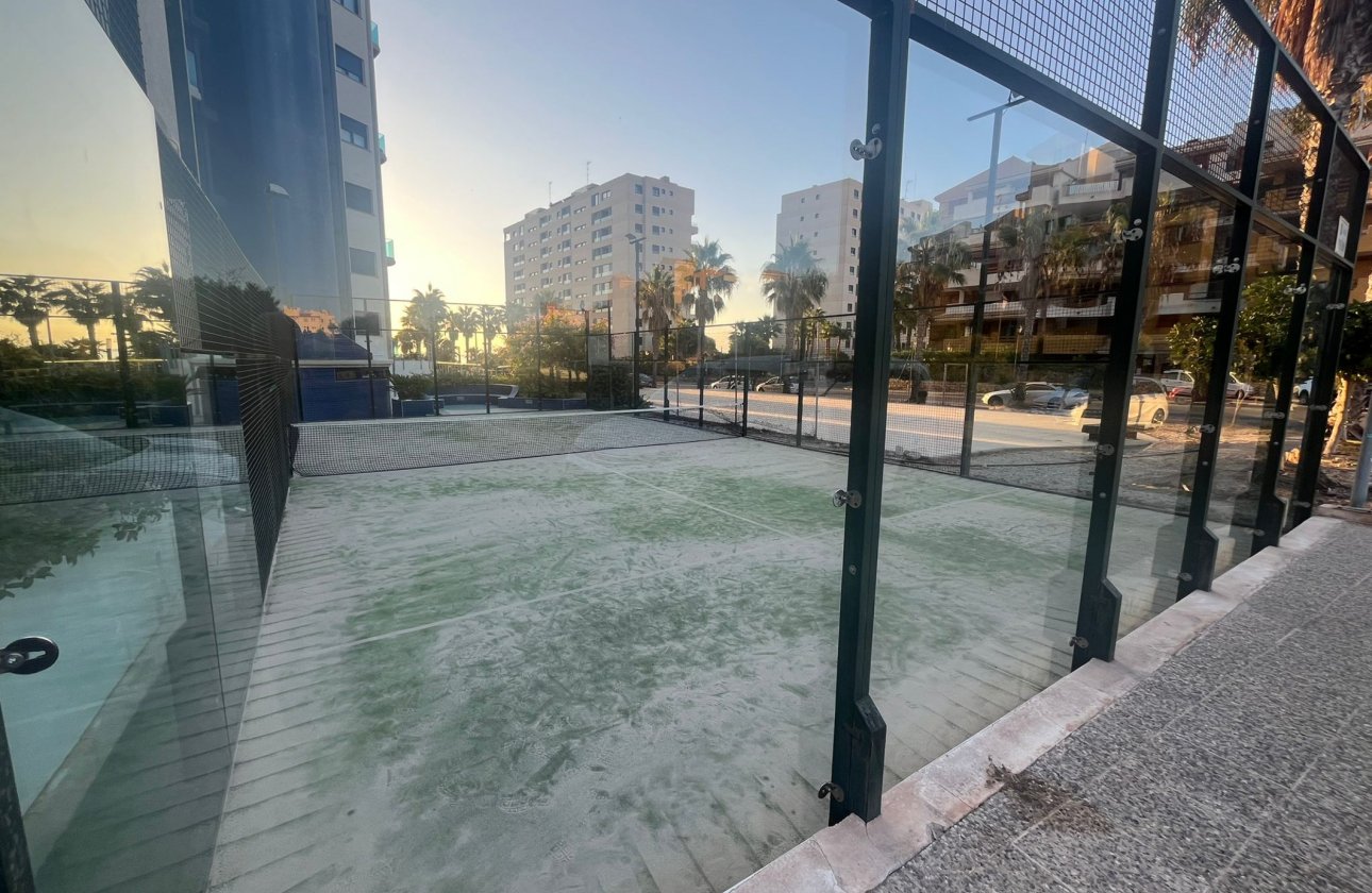 Resale - Apartment -
Punta Prima - Costa Blanca
