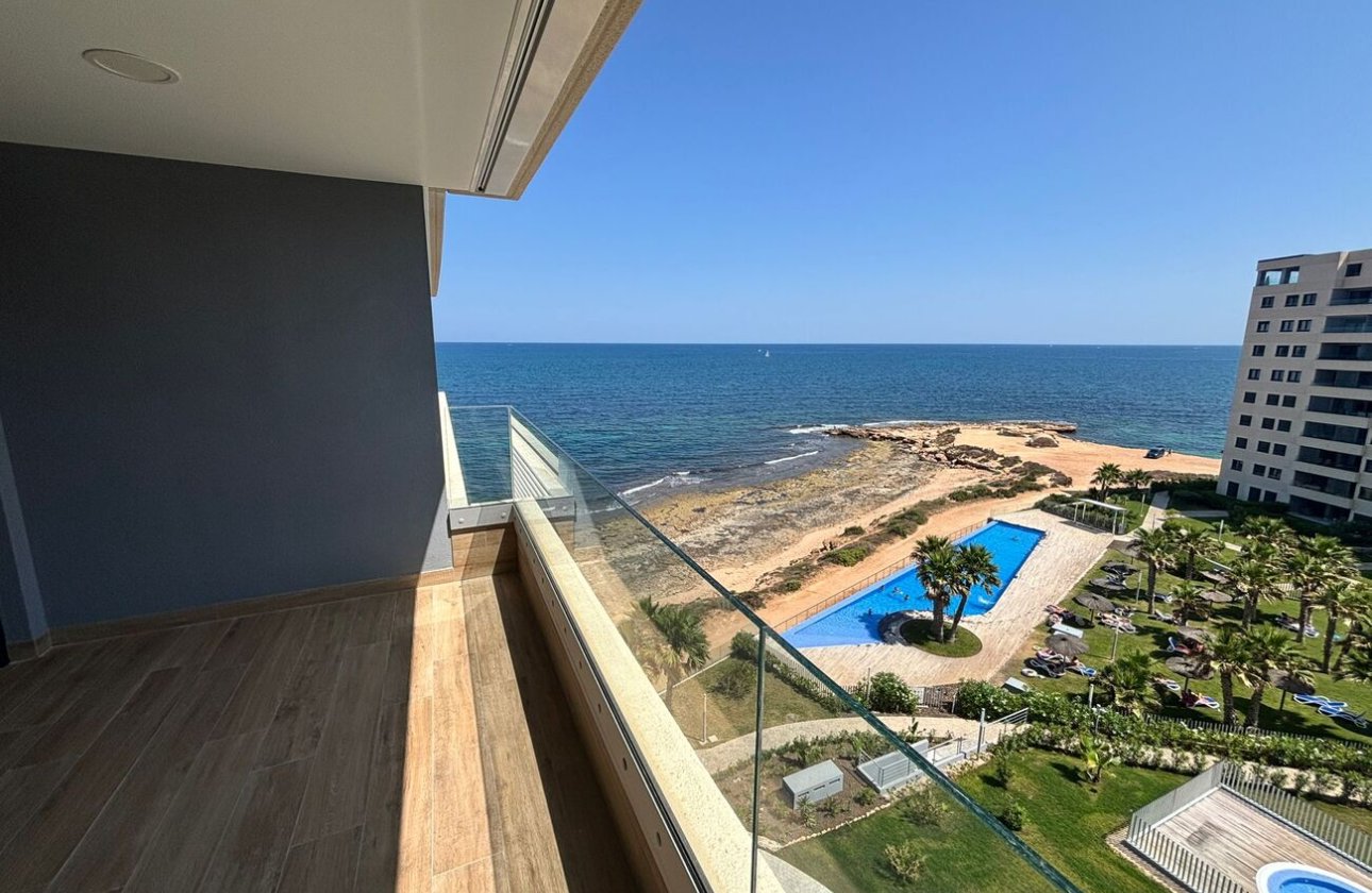 Resale - Apartment -
Punta Prima - Orihuela Costa