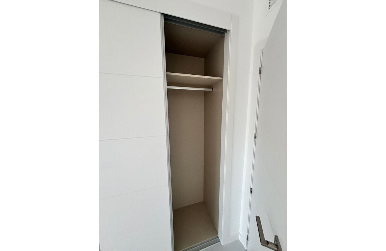 Resale - Apartment -
Punta Prima - Orihuela Costa