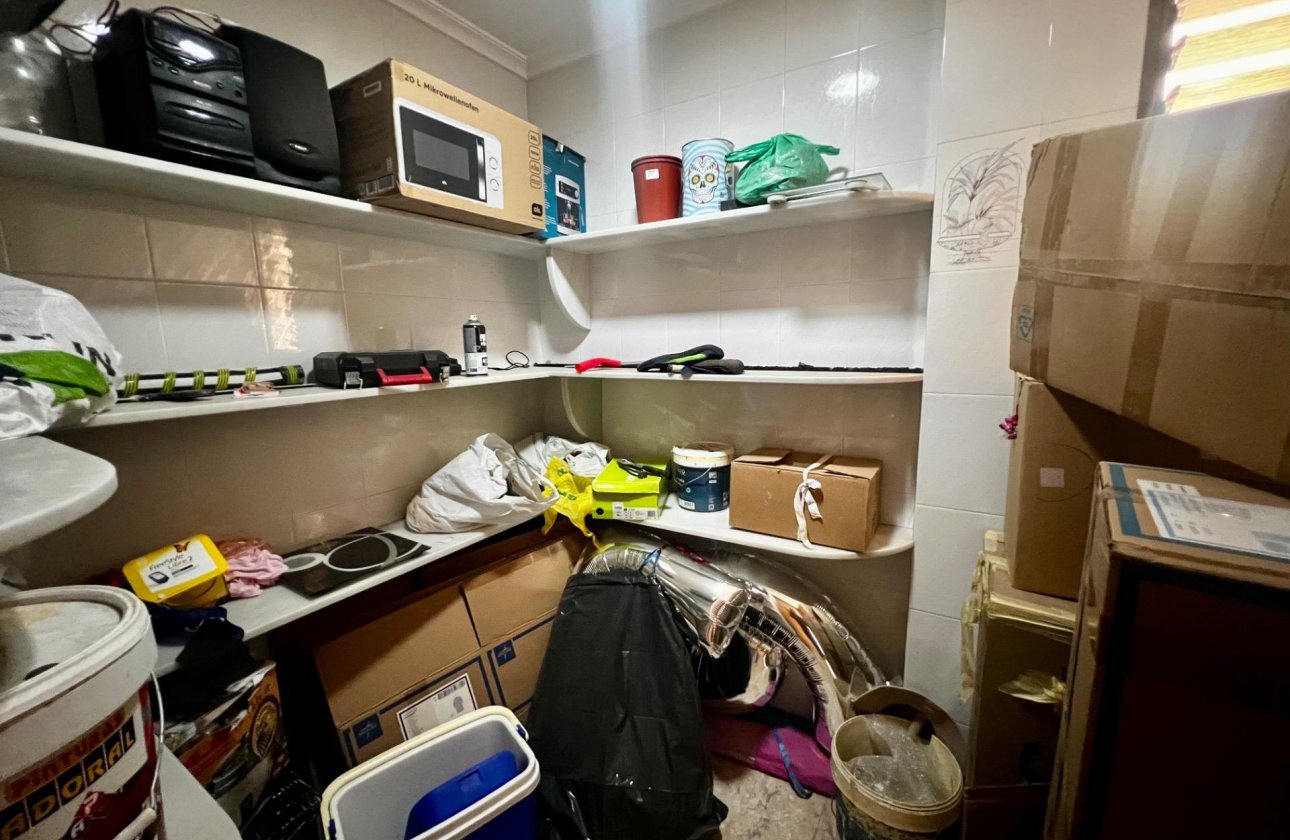 Resale - Apartment -
Rojales