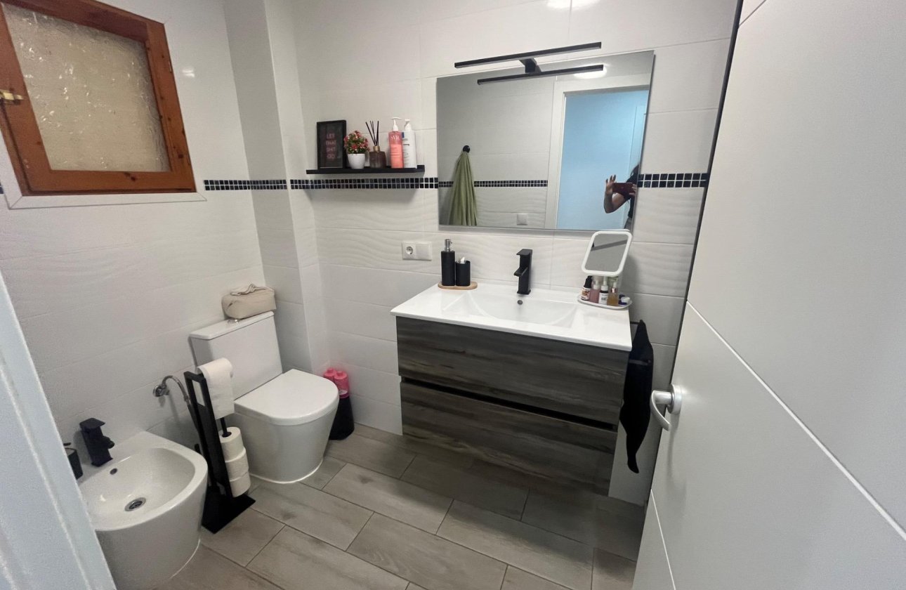 Resale - Apartment -
San Fulgencio - San Fulgencio Pueblo