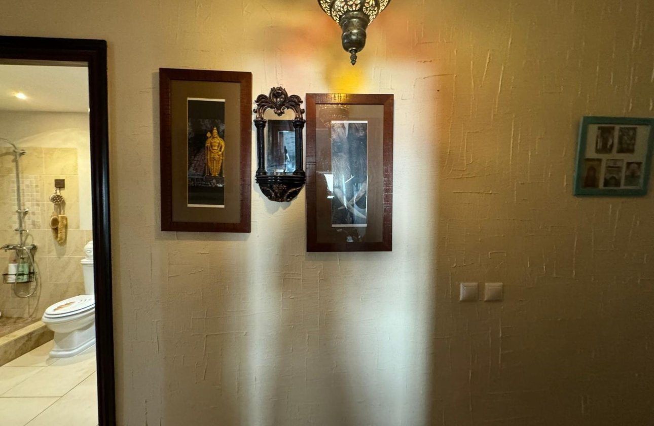 Resale - Apartment -
San Miguel de Salinas - Balcon De San Miguel