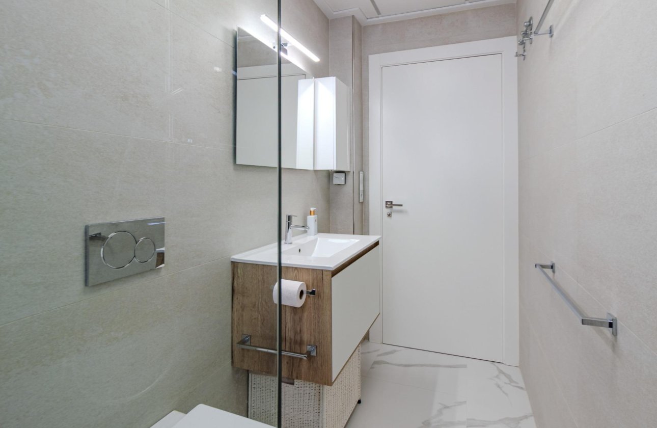 Resale - Apartment -
San Miguel de Salinas - Bellavista