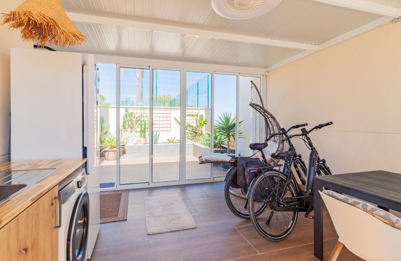 Resale - Apartment -
San Miguel de Salinas - Bellavista