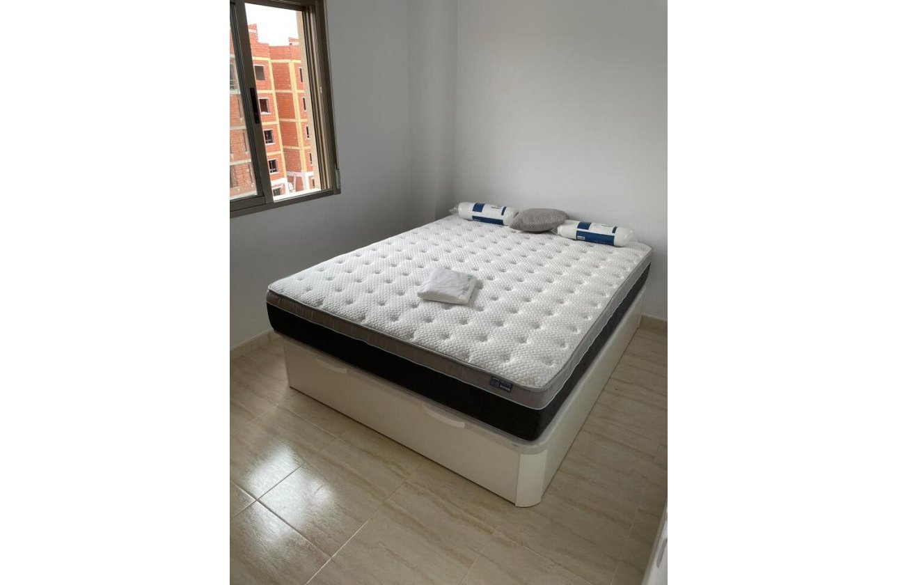 Resale - Apartment -
San Miguel de Salinas - Costa Blanca