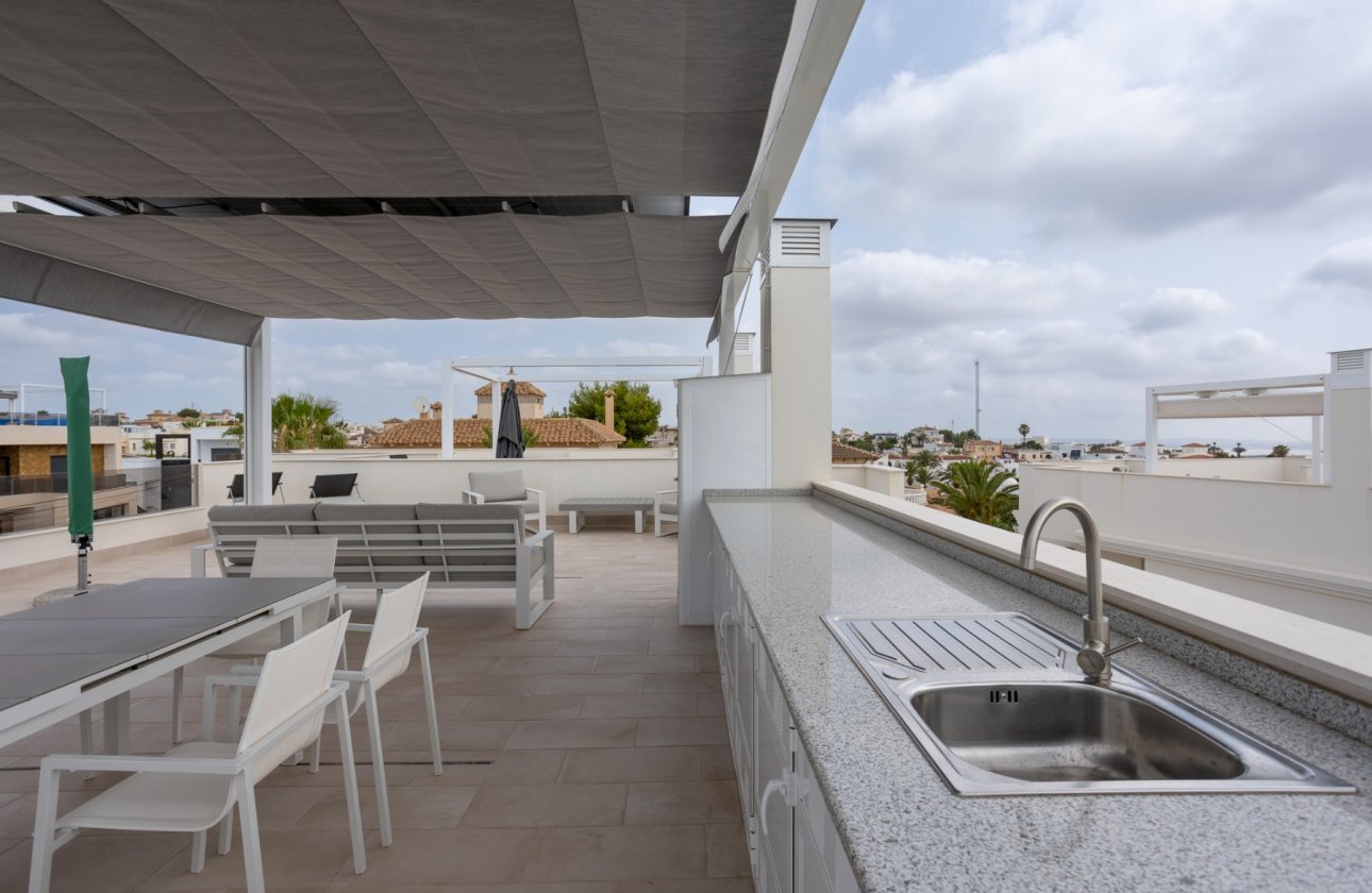 Resale - Apartment -
San Miguel de Salinas - Inland