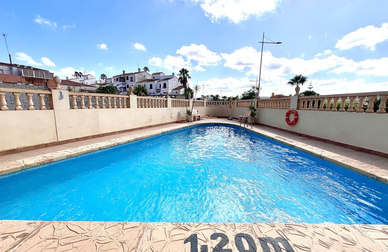 Resale - Apartment -
San Miguel de Salinas - Inland