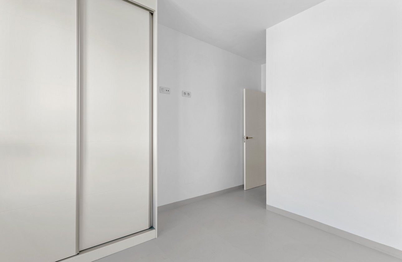 Resale - Apartment -
San Miguel de Salinas - Inland