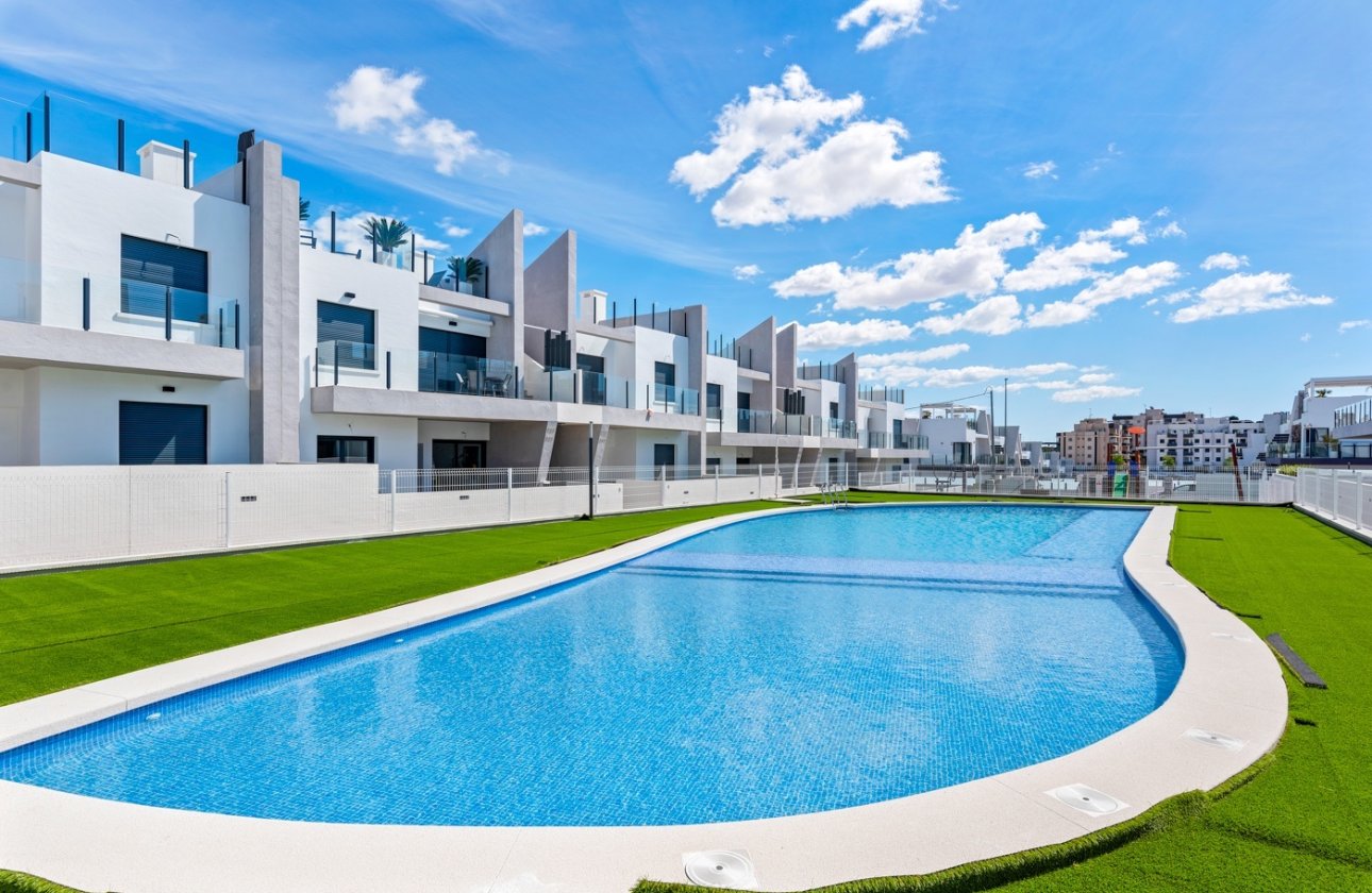 Resale - Apartment -
San Miguel de Salinas - Inland