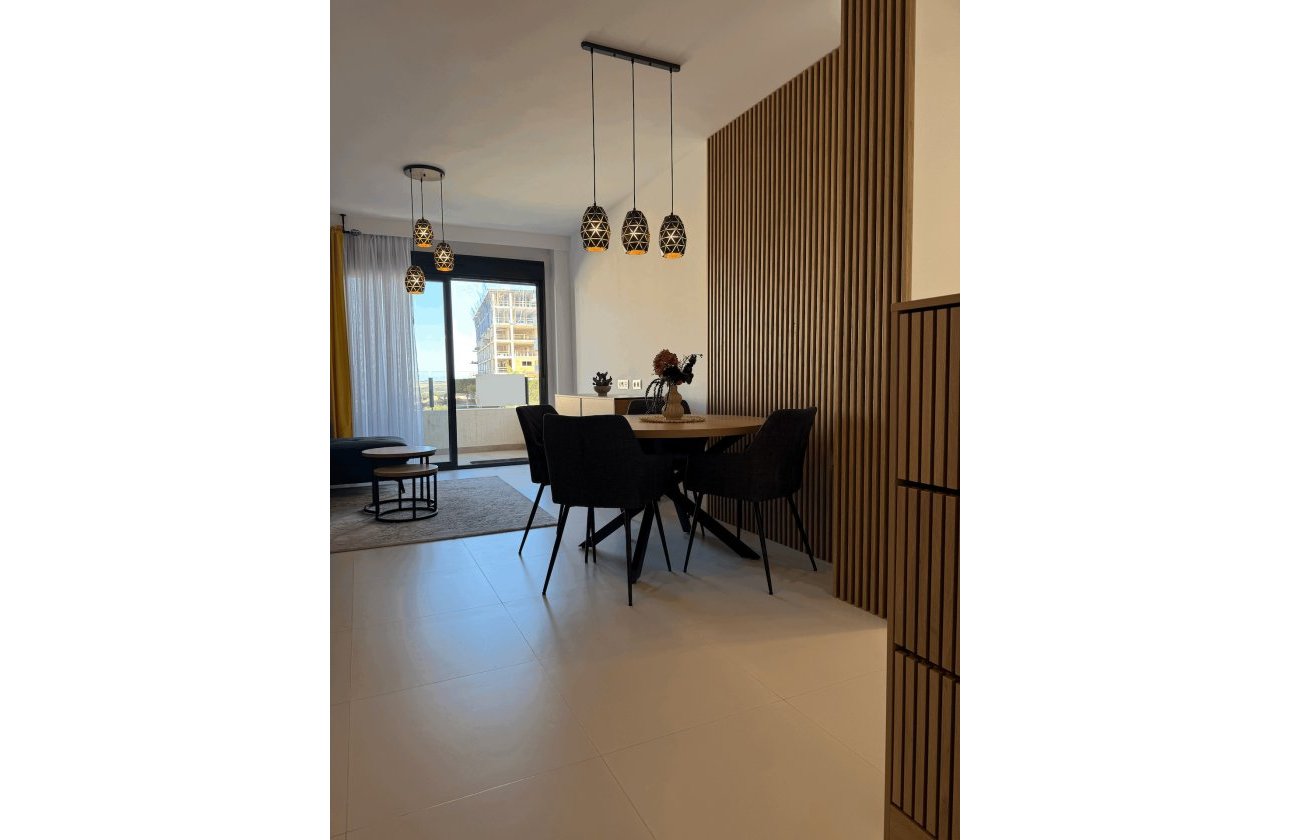 Resale - Apartment -
San Miguel de Salinas - Inland