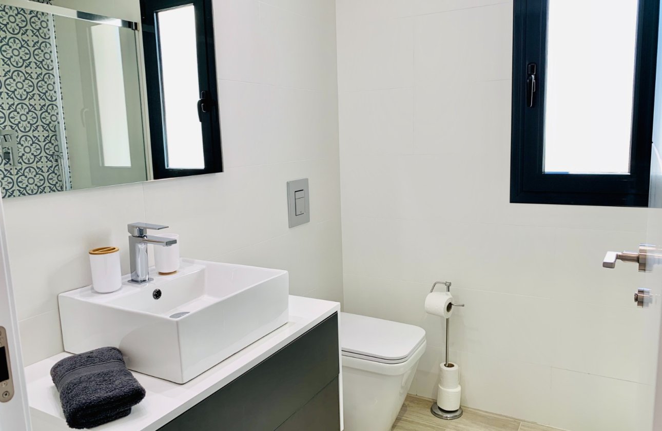 Resale - Apartment -
San Miguel de Salinas - Inland