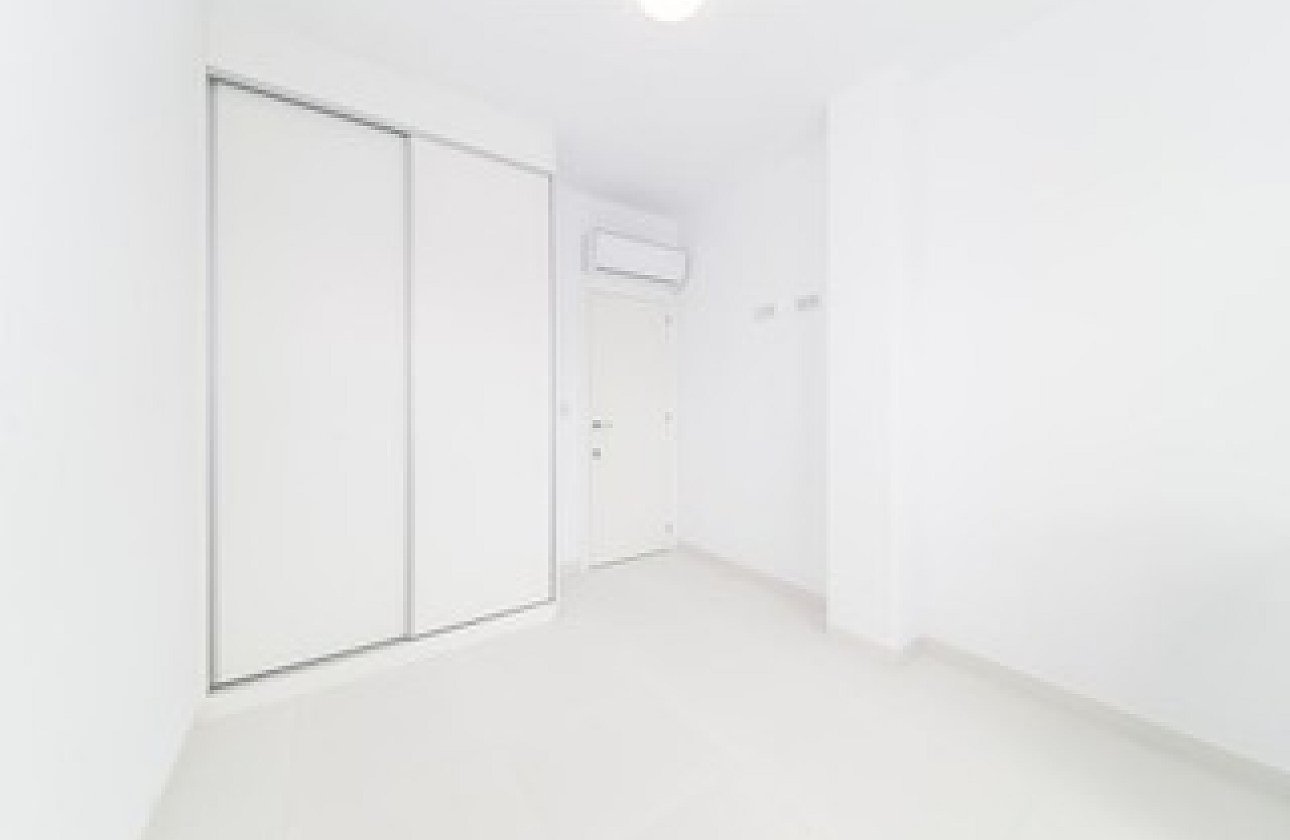 Resale - Apartment -
San Miguel de Salinas - Inland