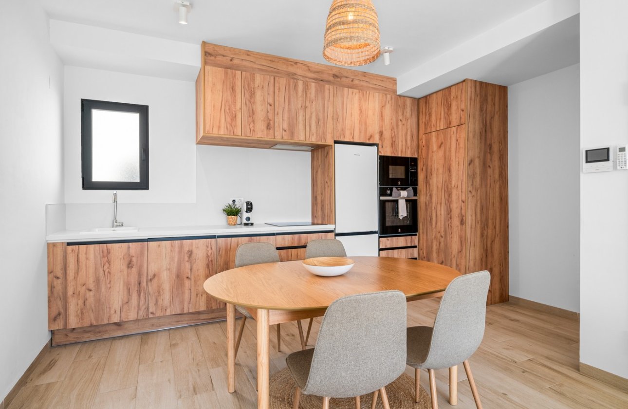 Resale - Apartment -
San Miguel de Salinas - Inland