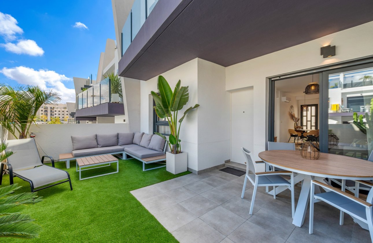 Resale - Apartment -
San Miguel de Salinas - Inland