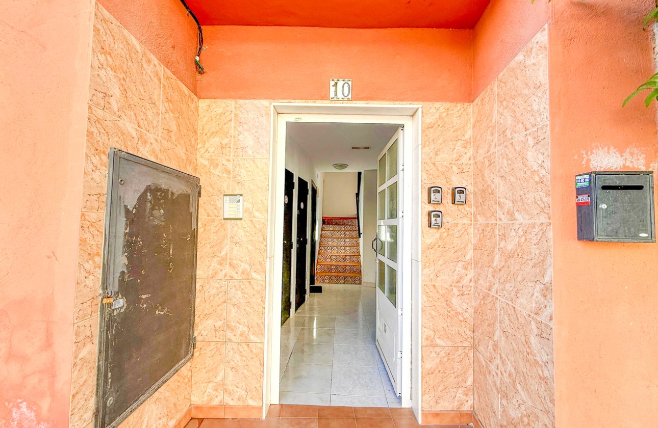 Resale - Apartment -
San Miguel de Salinas - Inland