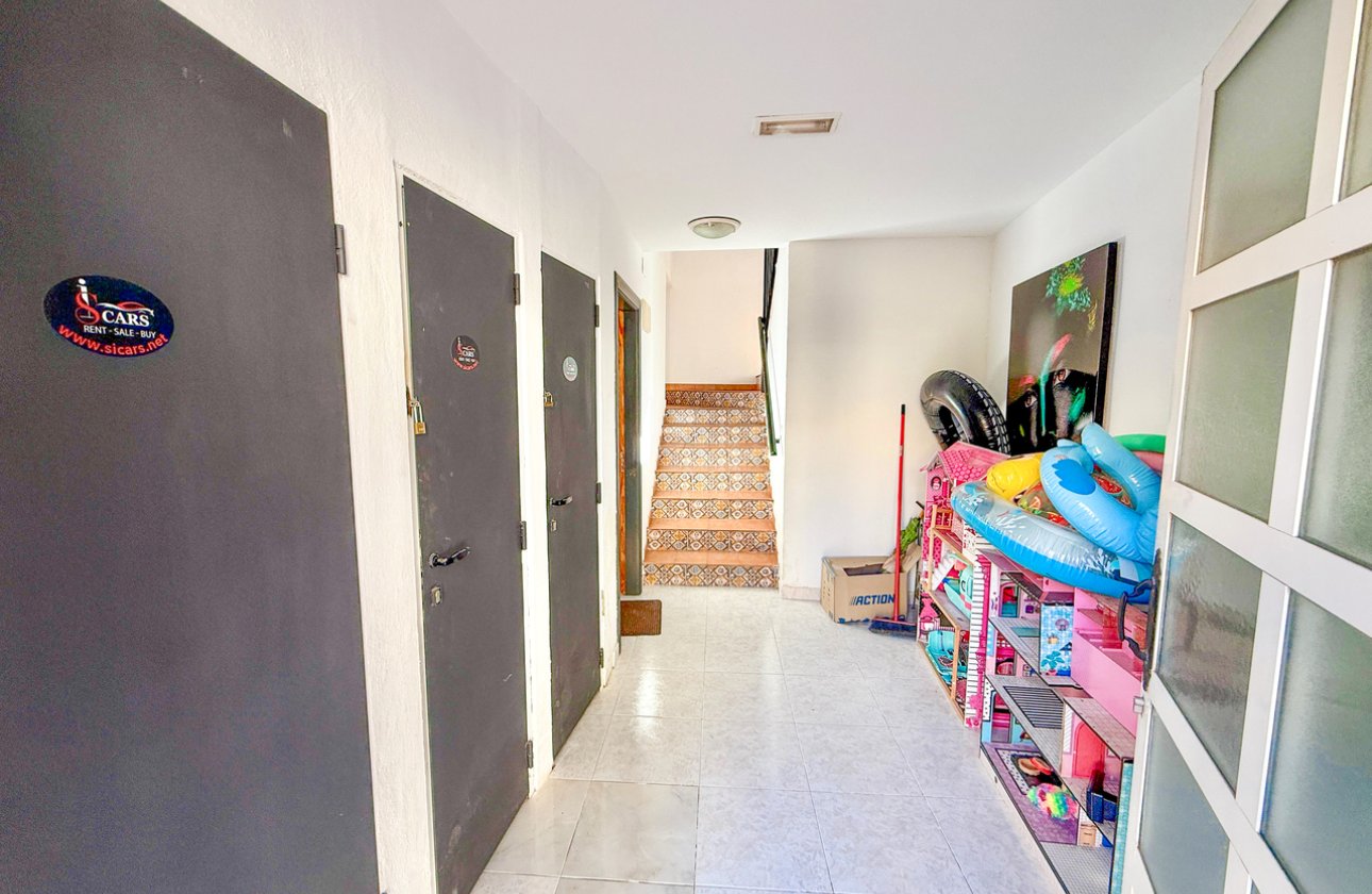 Resale - Apartment -
San Miguel de Salinas - Inland