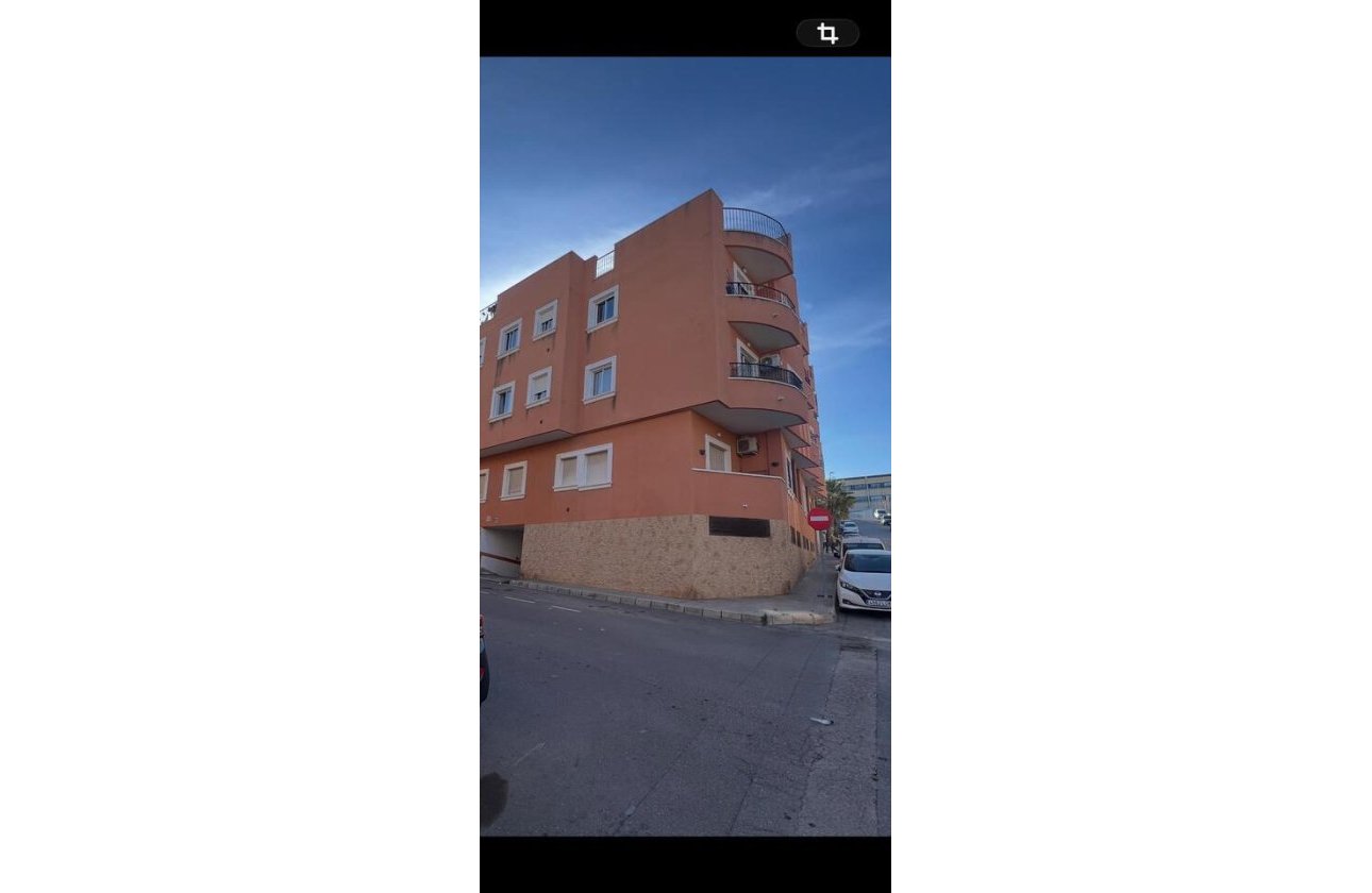 Resale - Apartment -
San Miguel de Salinas - Inland