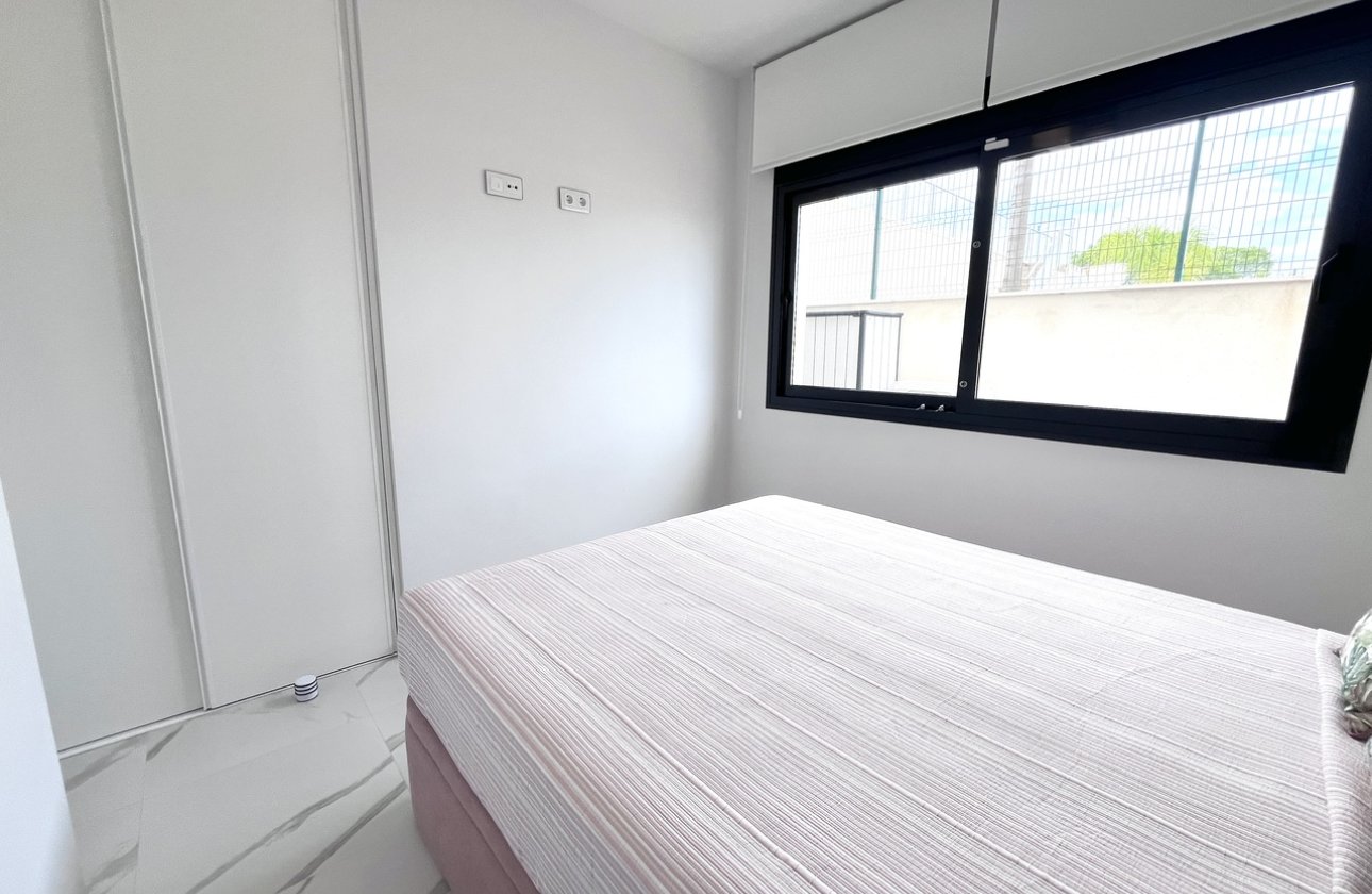 Resale - Apartment -
San Miguel de Salinas - Inland