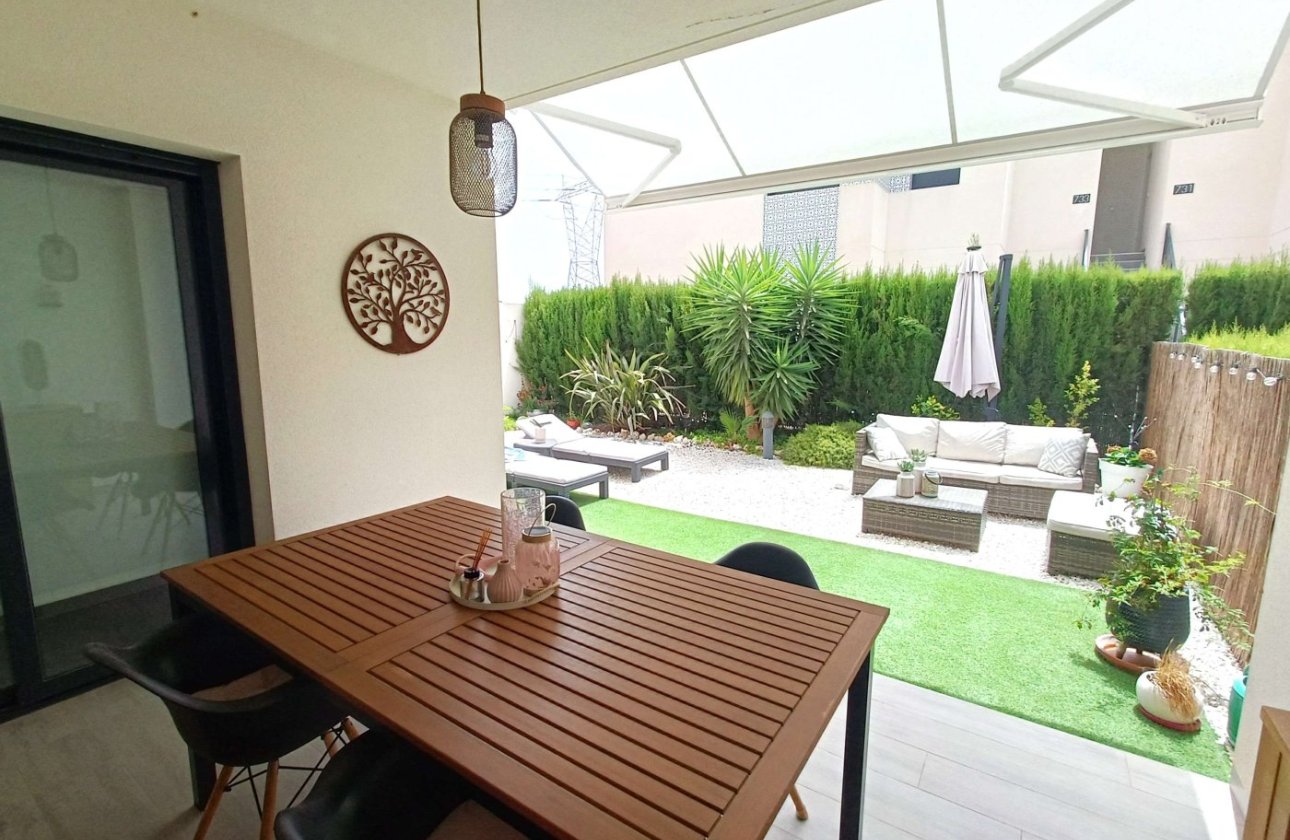 Resale - Apartment -
San Miguel de Salinas - Inland