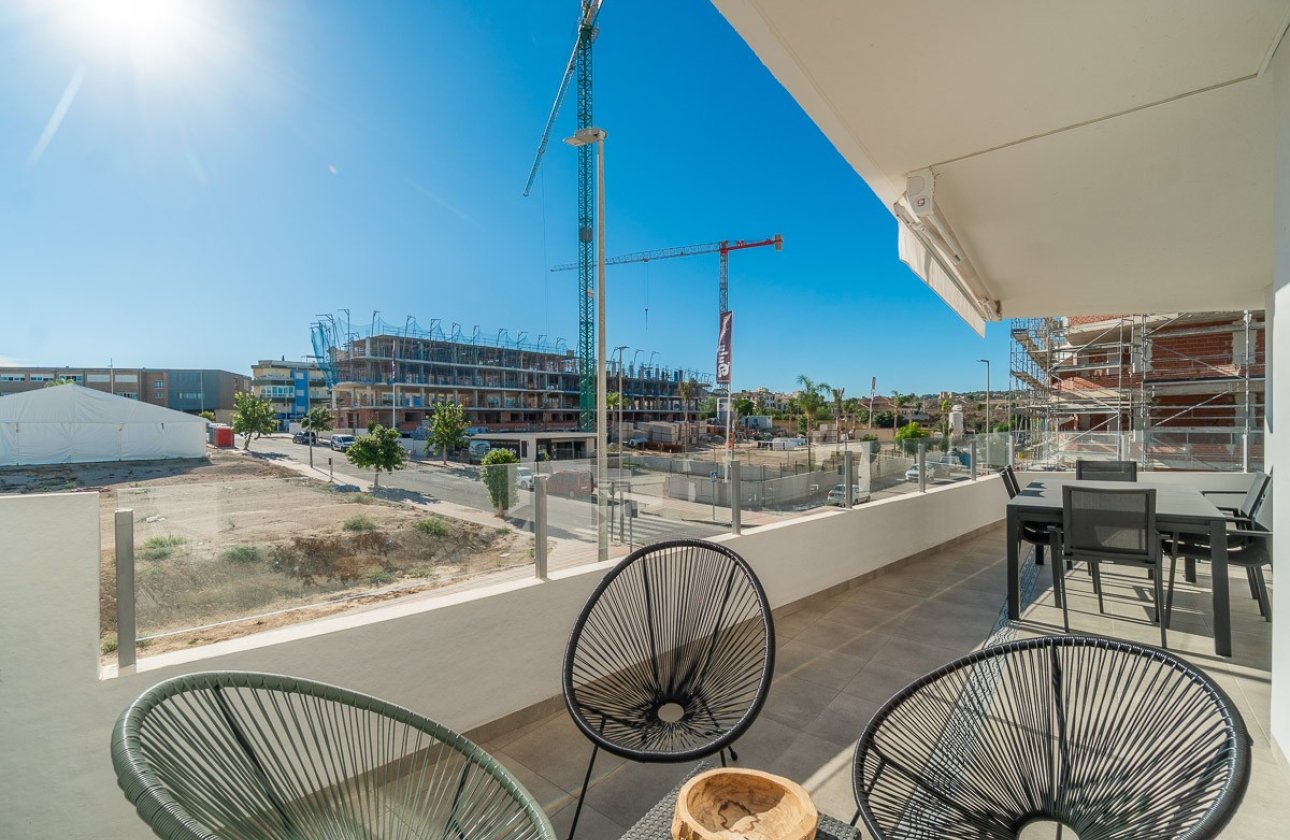 Resale - Apartment -
San Miguel de Salinas - Inland
