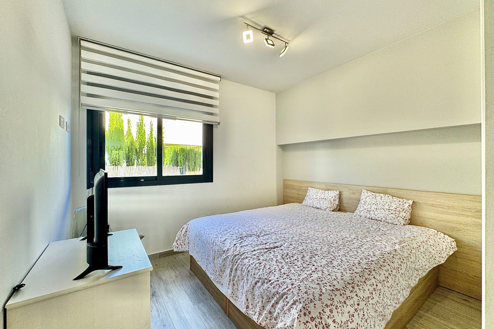 Resale - Apartment -
San Miguel de Salinas - Inland