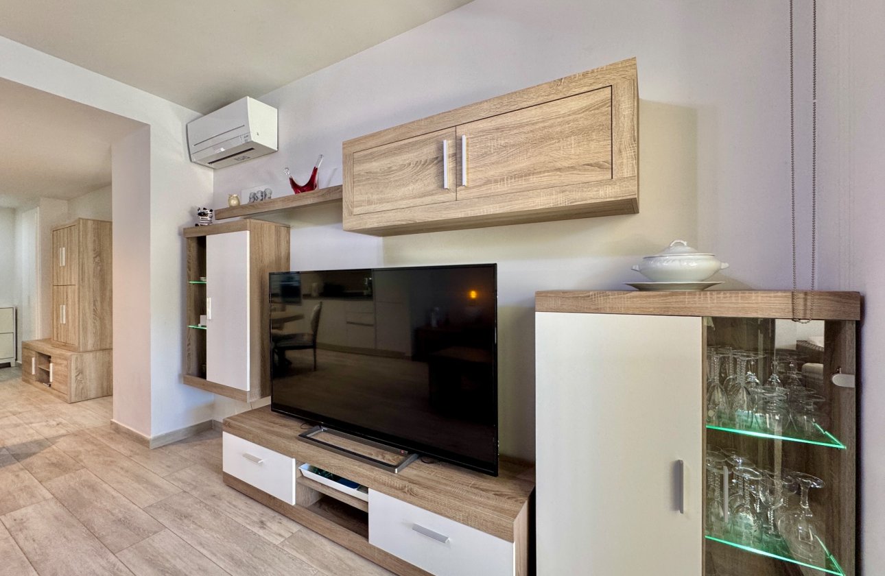 Resale - Apartment -
San Miguel de Salinas - Inland