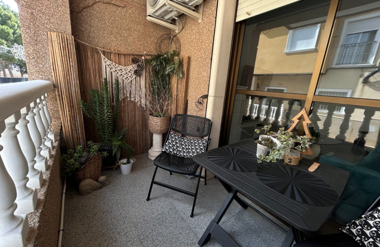 Resale - Apartment -
Torremendo - Costa Blanca