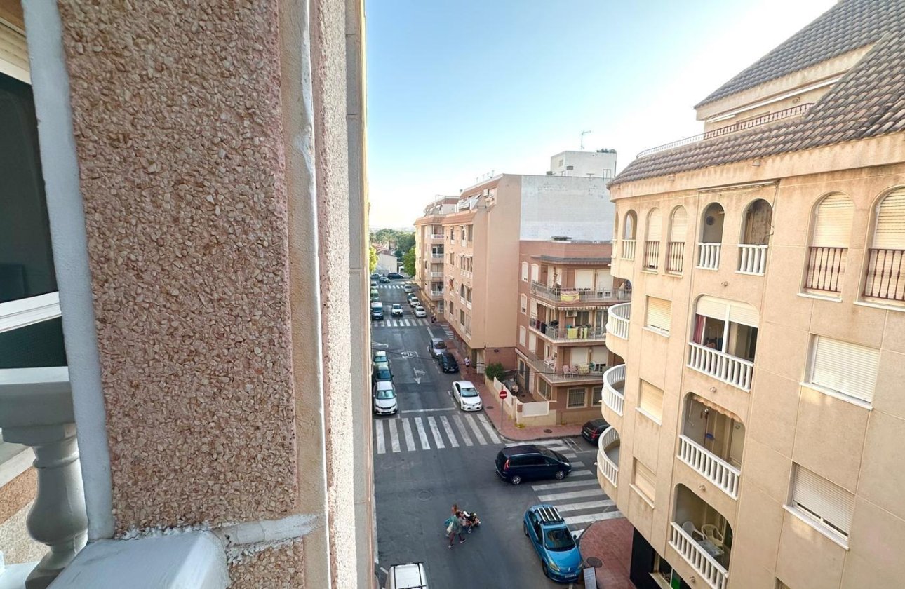 Resale - Apartment -
Torrevieja - Acequion