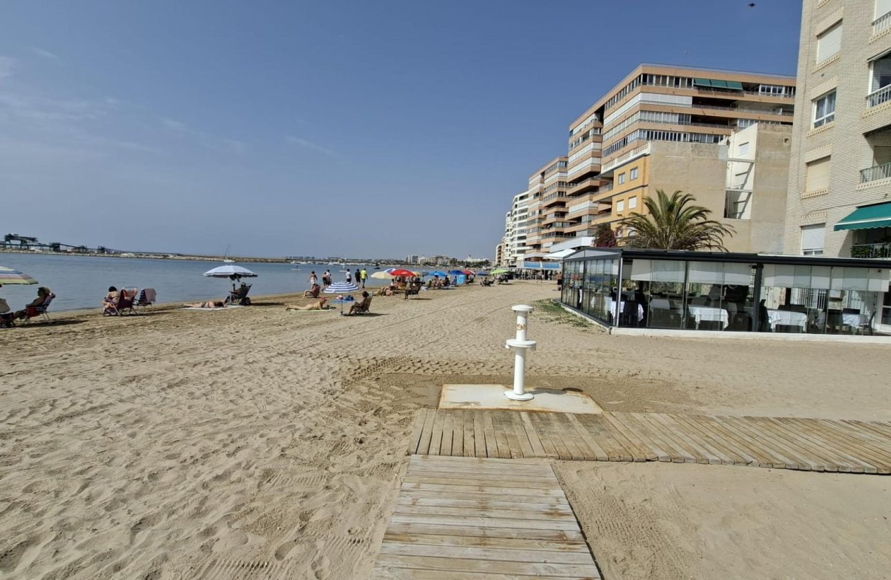 Resale - Apartment -
Torrevieja - Acequion