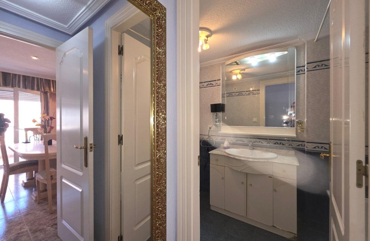 Resale - Apartment -
Torrevieja - Acequion