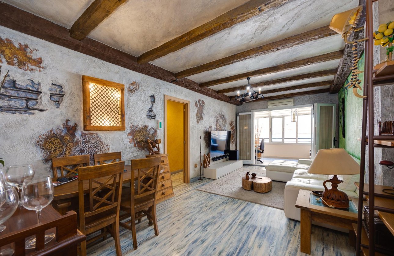 Resale - Apartment -
Torrevieja - Acequion