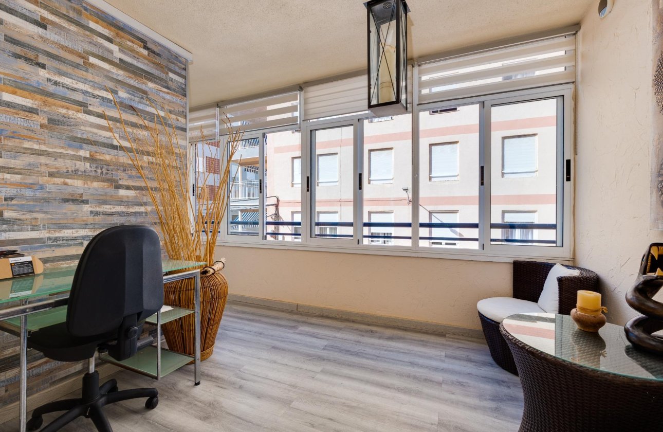 Resale - Apartment -
Torrevieja - Acequion