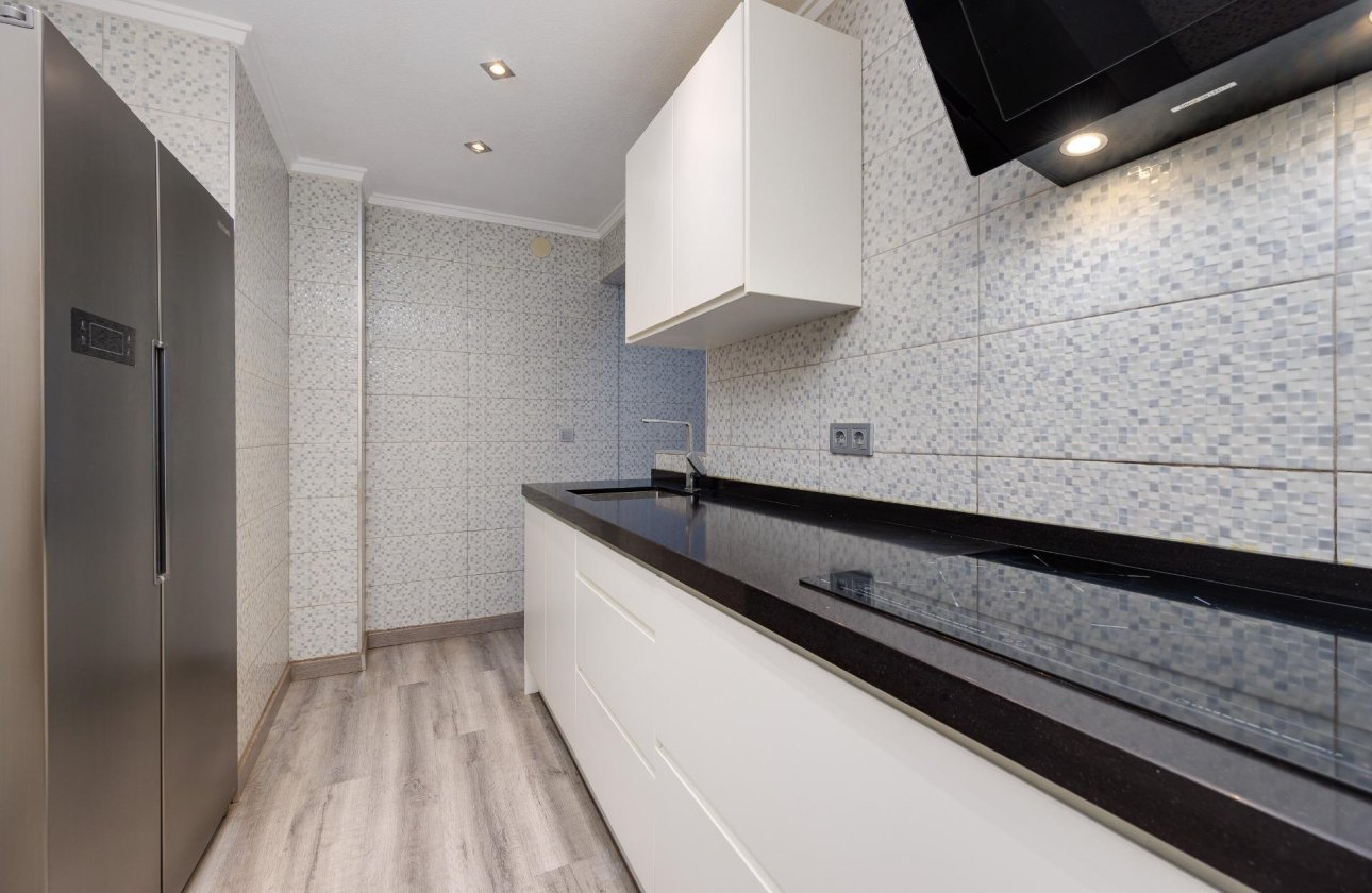 Resale - Apartment -
Torrevieja - Acequion