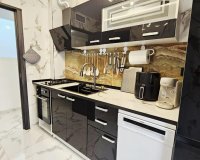 Resale - Apartment -
Torrevieja - Acequion