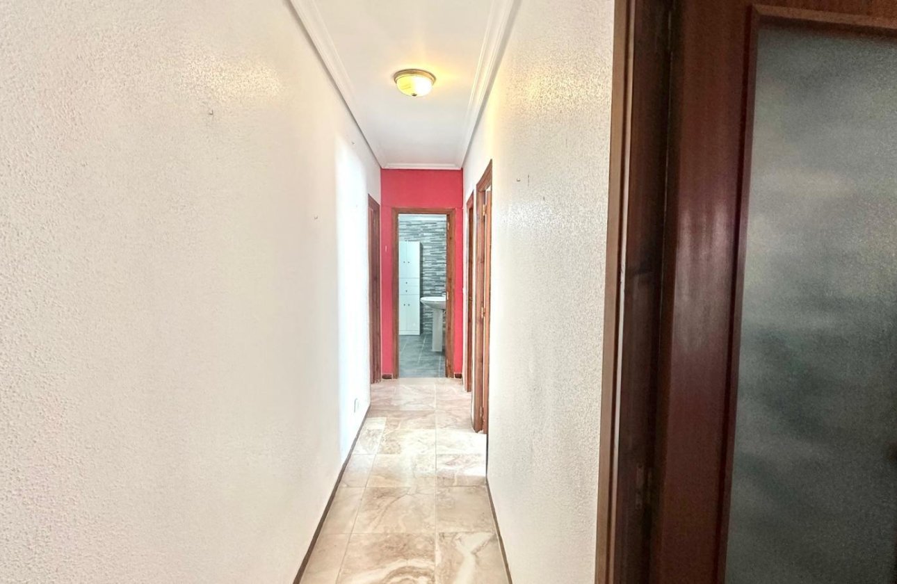 Resale - Apartment -
Torrevieja - Acequion