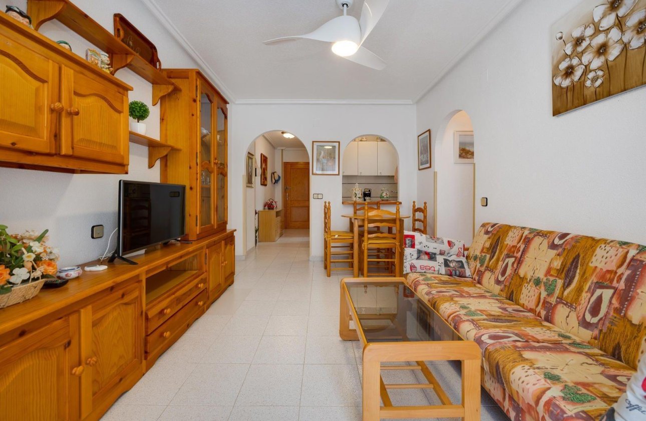 Resale - Apartment -
Torrevieja - Acequion
