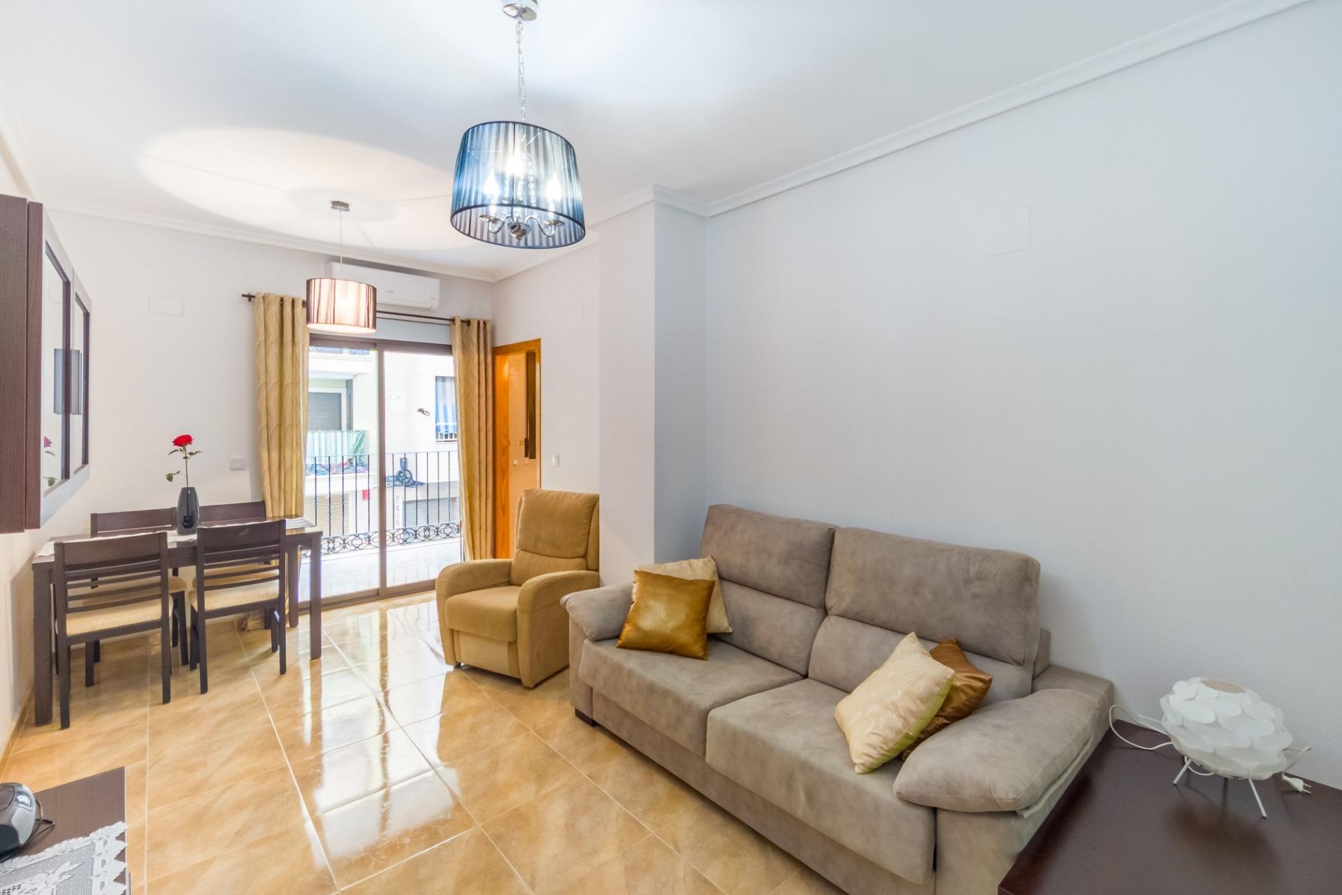 Resale - Apartment -
Torrevieja - Acequion