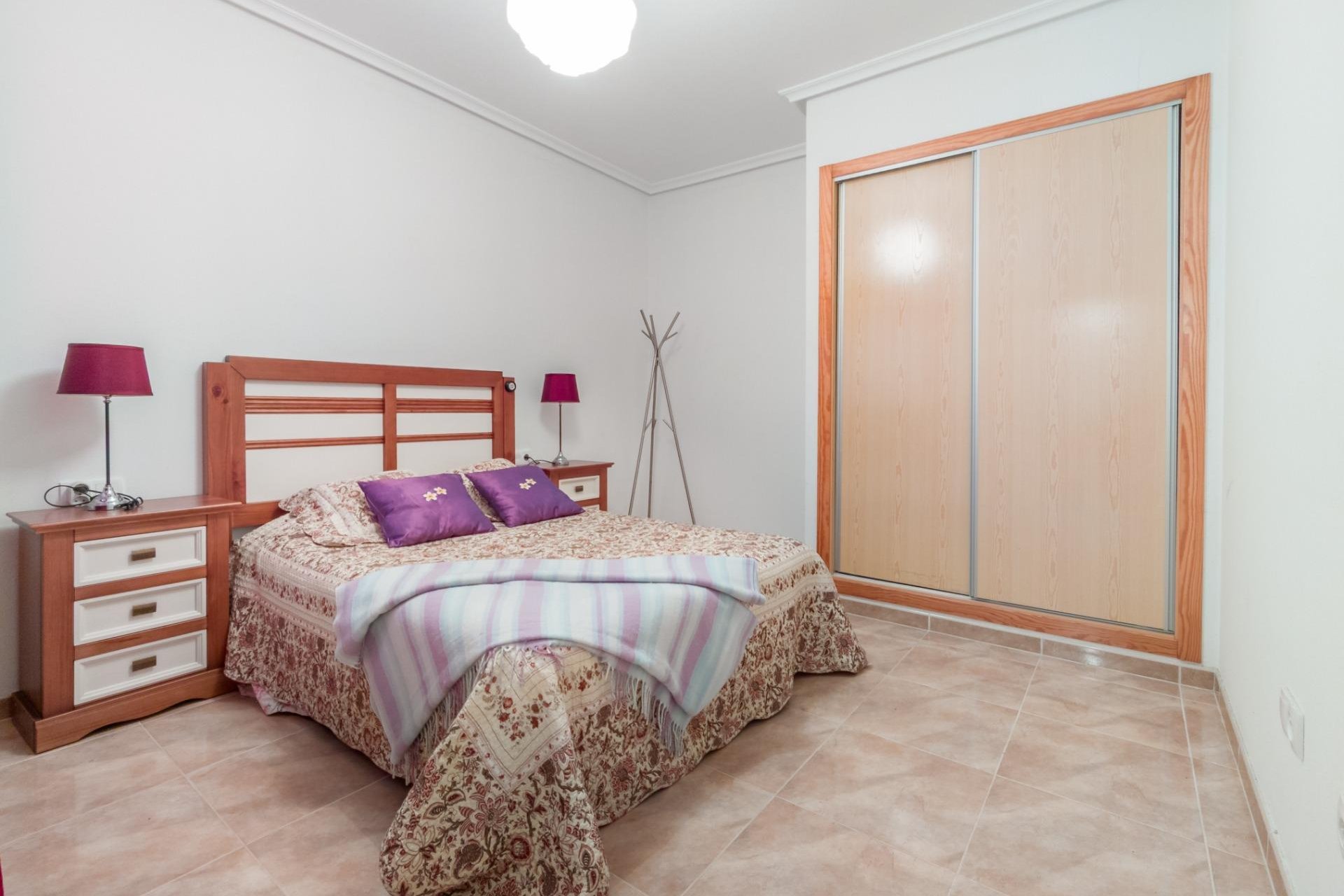 Resale - Apartment -
Torrevieja - Acequion