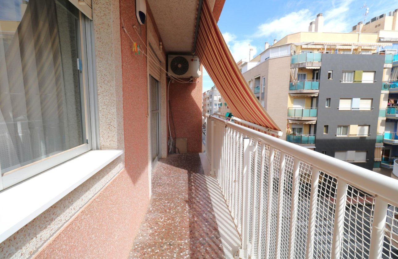 Resale - Apartment -
Torrevieja - Acequion