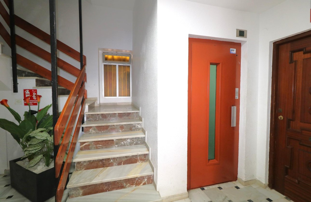 Resale - Apartment -
Torrevieja - Acequion