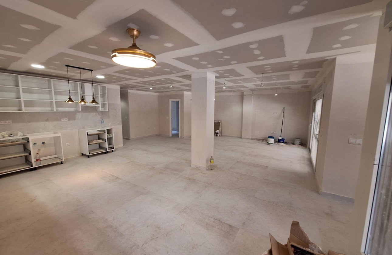 Resale - Apartment -
Torrevieja - Acequion