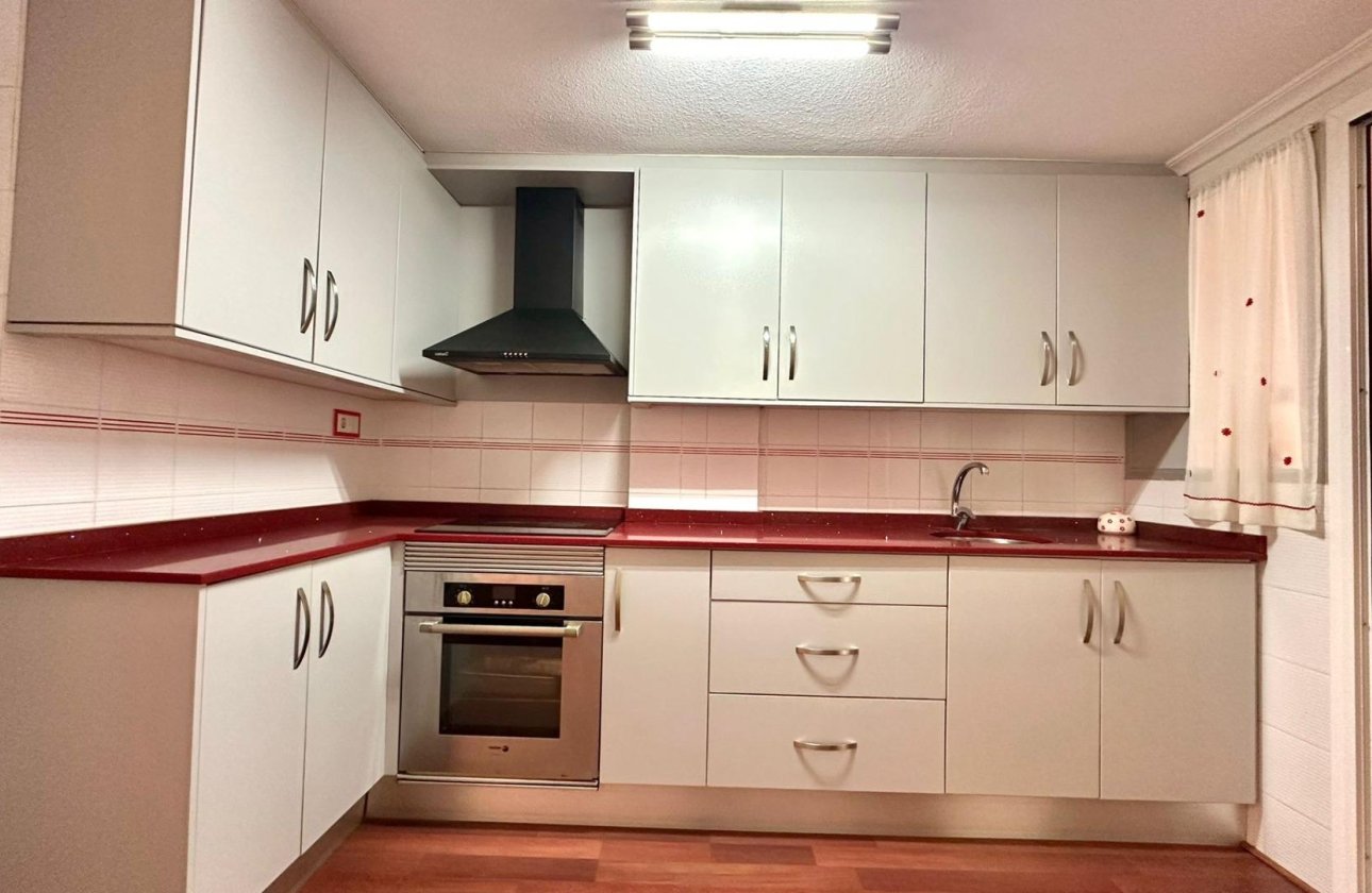 Resale - Apartment -
Torrevieja - Acequion