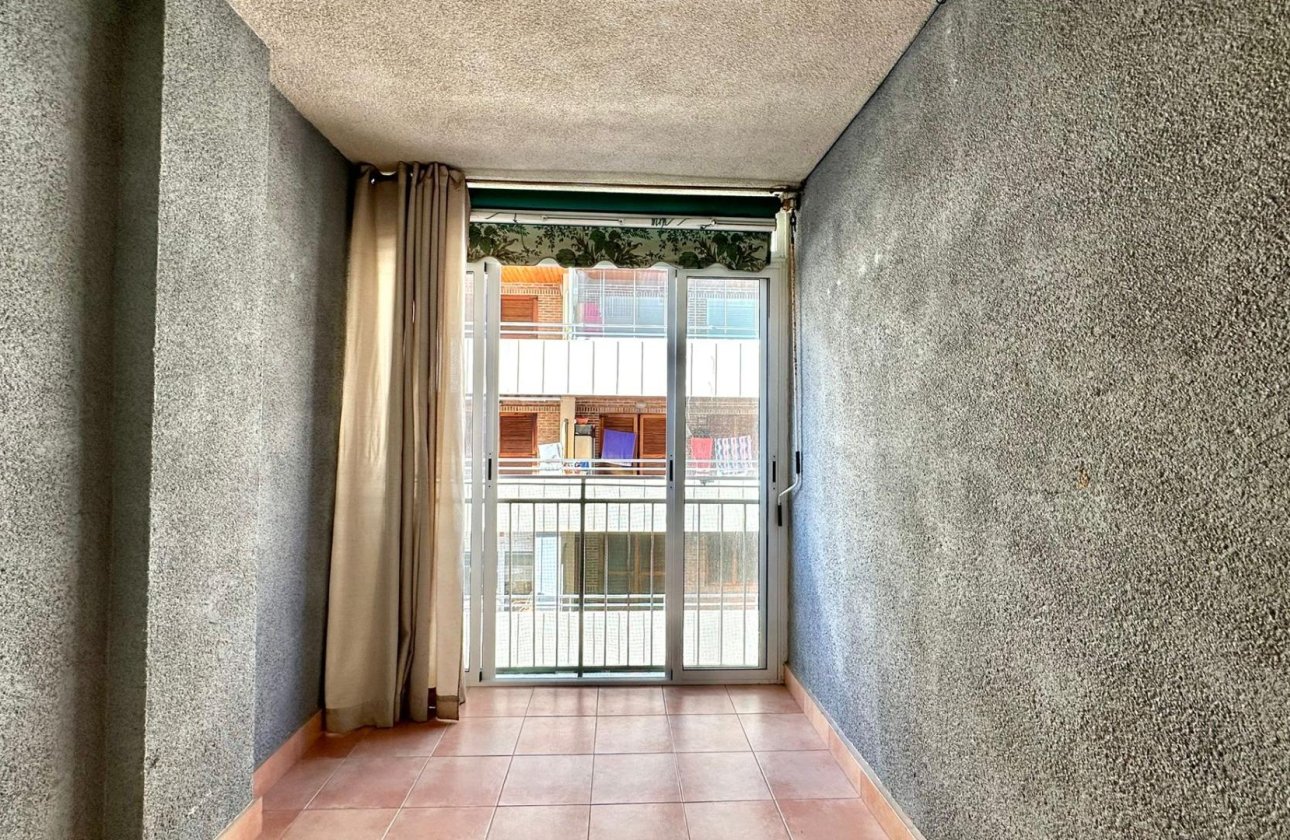 Resale - Apartment -
Torrevieja - Acequion