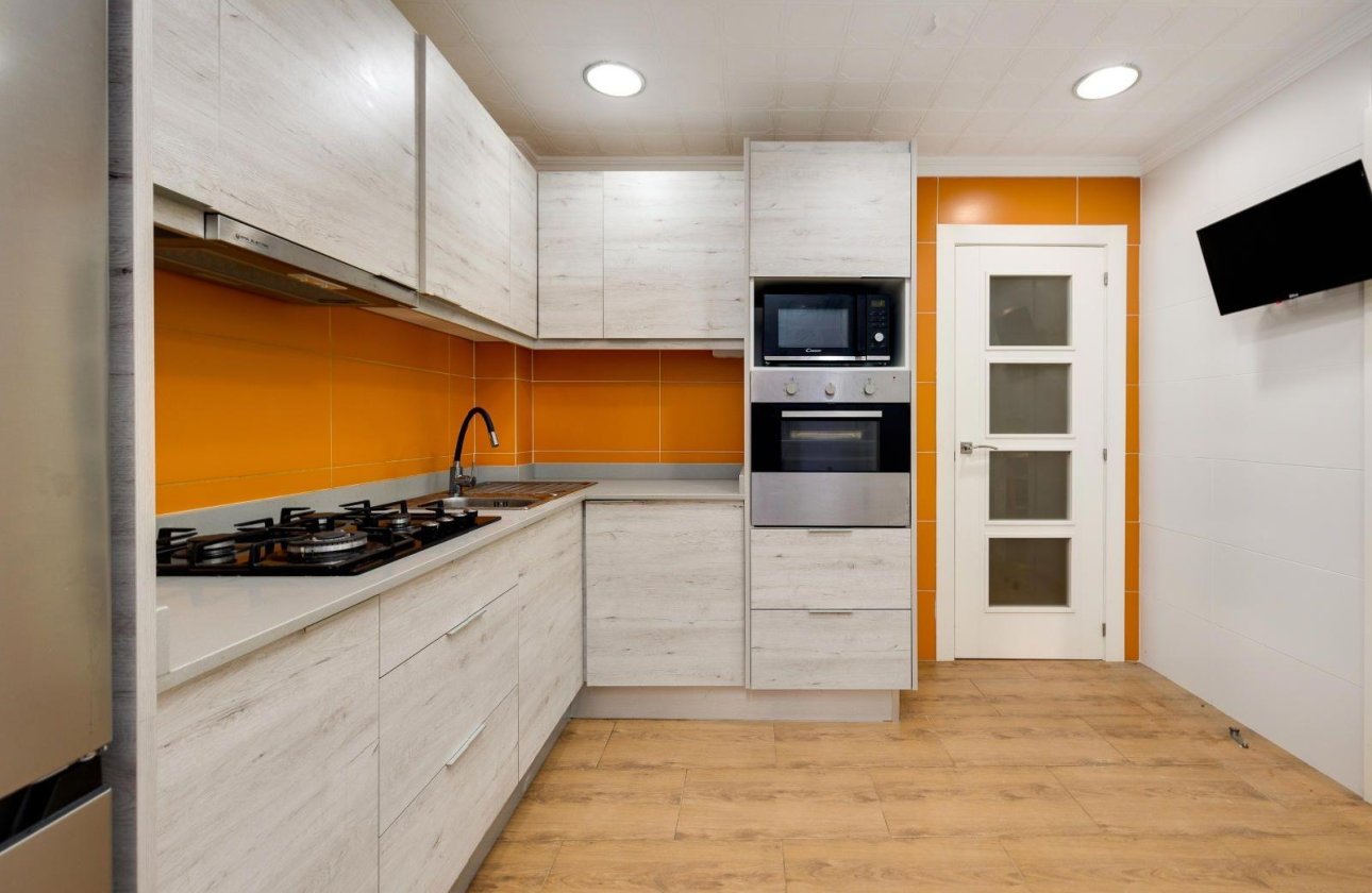 Resale - Apartment -
Torrevieja - Acequion